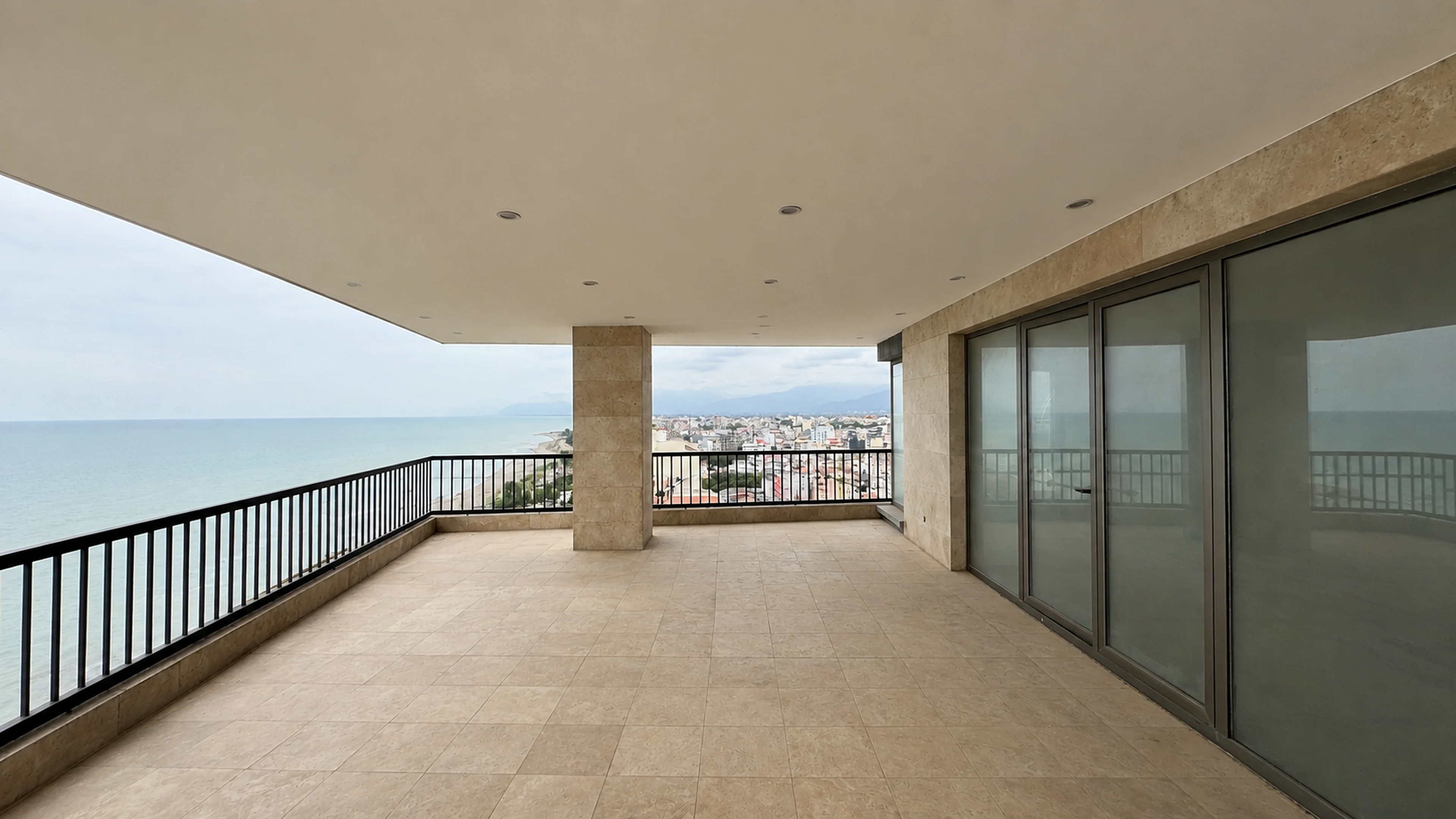 Penthouse 3 — before furnishing