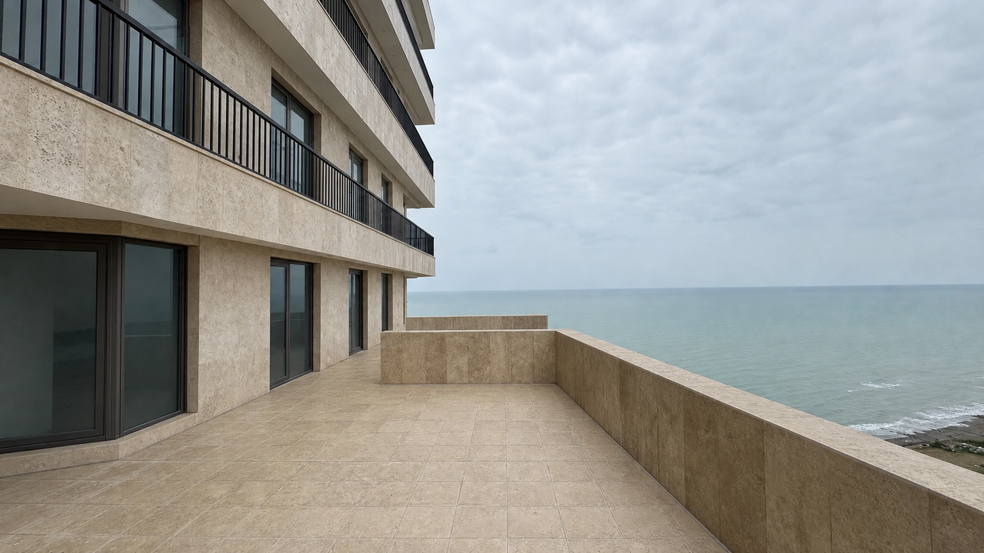 Penthouse 7 — before furnishing